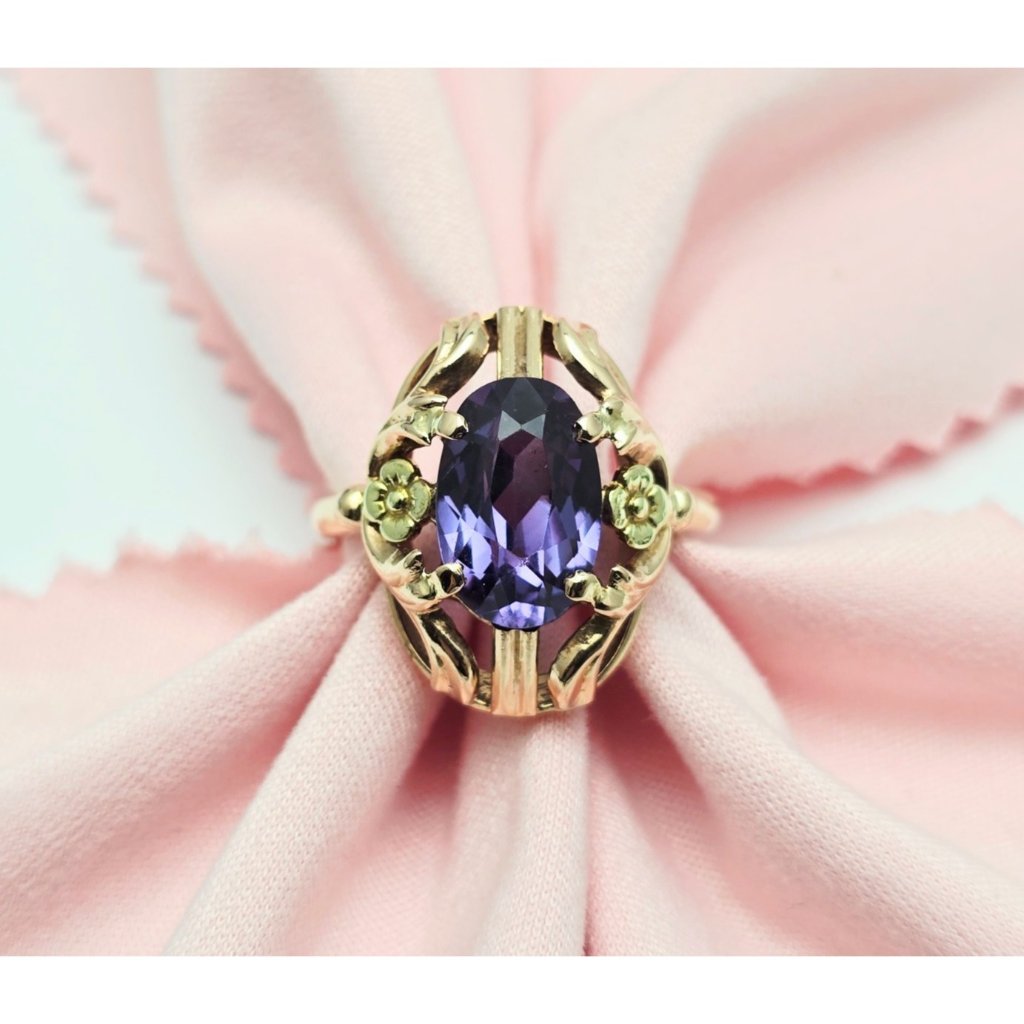 Vintage 583 14k Solid Two Tone Multi Color Gold Oval Sapphire Ring  Size 850